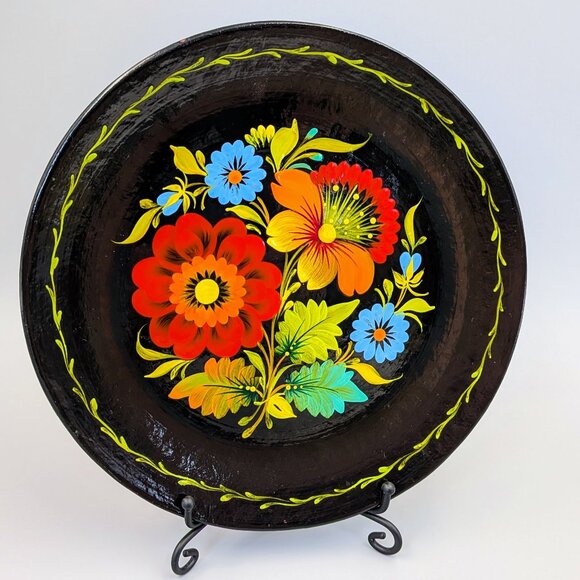 Vintage Wooden Lacquered Wall Plate • USSR Hand Painted Folk Art Floral Design - Picture 2 of 6
